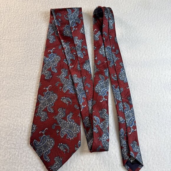 David Taylor Tie Necktie 58" x 4" Maroon Base With Blue Grey Paisley - Picture 7 of 8